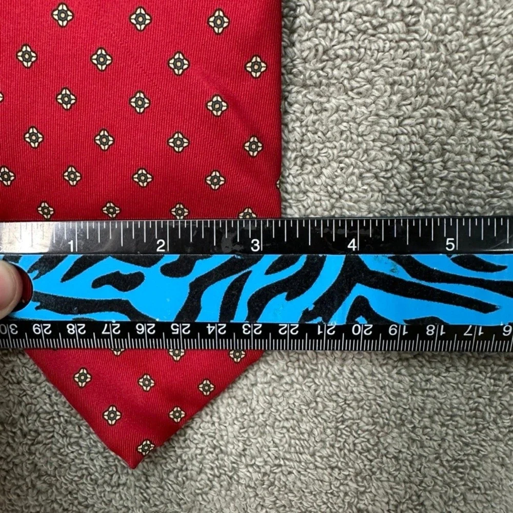 Damon Mens Extra Long Tie Red Geometric Medallion Silk Blend Union Made XL 60in